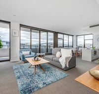 Oversized Luxe 1 Bedder - Amazing Barton - Gym - Accommodation ACT