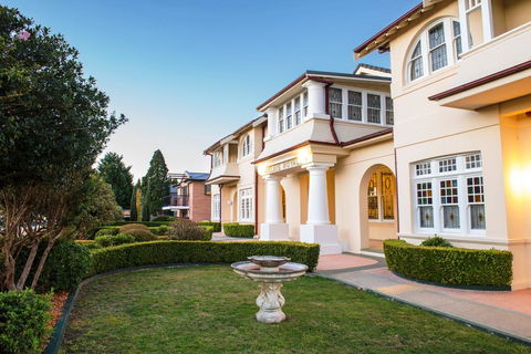 Palais Royale - Accommodation ACT 0