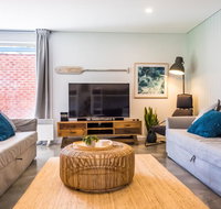 Pandanas Apartments 17B - Mollymook Beach - Accommodation ACT