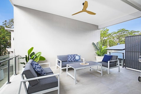 Park Avenue Terrace House Sleeps 9 - Accommodation ACT 2