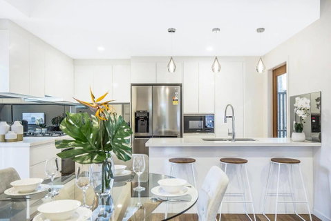 Park Avenue Townhouse Retreat Brisbane Sleeps 10 - Accommodation ACT 1