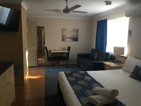 Park Beach Resort Motel - Accommodation ACT 1