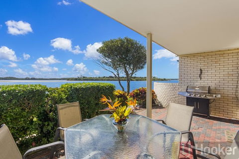 Peninsula Court 6 - Accommodation ACT 3