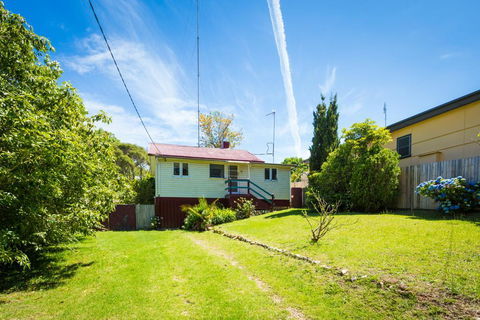 Pet Friendly Beach Cottage @ Ballingalla - Accommodation ACT 0