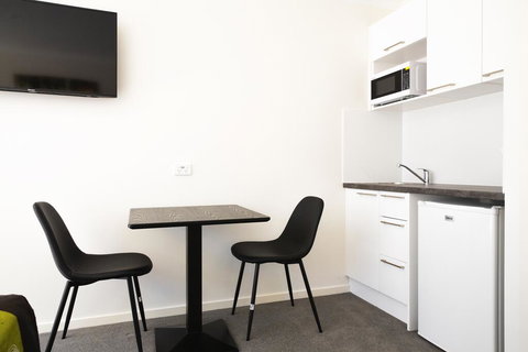 Petrie Mill Motel - Accommodation ACT 3