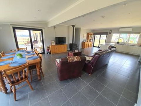 Pleasant Hill BnB - Accommodation ACT 2