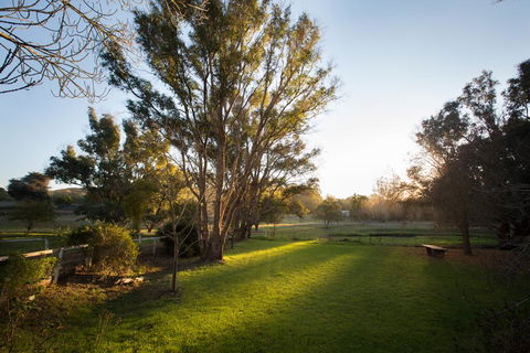 Pool House - Accommodation ACT 0