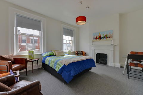 Portsea Place - Accommodation ACT 2