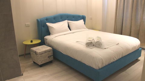 Posh Hotel - Accommodation ACT 3