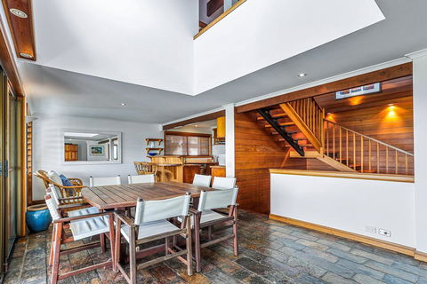 Private Tropical Oasis, Marcus Beach - Accommodation ACT 3