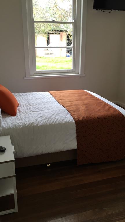 Rand Hotel - Accommodation ACT 1