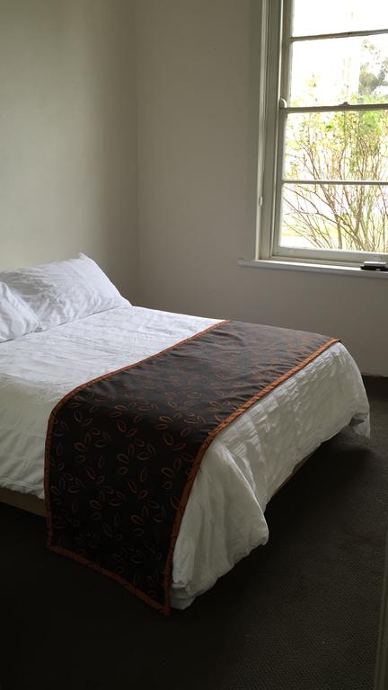 Rand Hotel - Accommodation ACT 2
