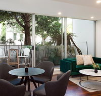 Refined Apartment Close To Nightlife Restaurants With Car Space - Accommodation ACT