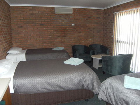 Regency Court Motel - Accommodation ACT 2