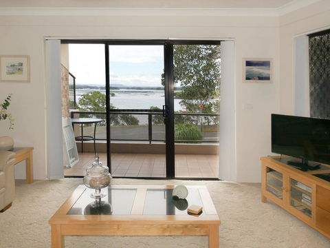 Renas Court 2 - Accommodation ACT 0