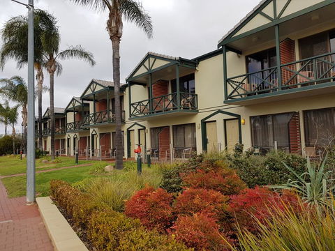 Renmark Hotel Motel - Accommodation ACT 0