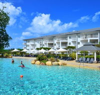 RESORT ON THE BEACH 2214/2215 - Accommodation ACT