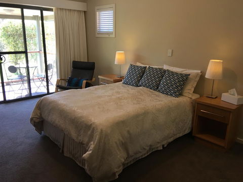 Rickaty On Blackwood - Accommodation ACT 1
