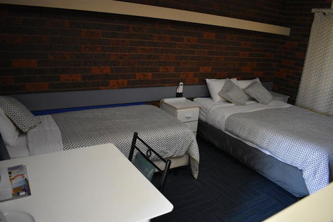 Riviana Motel - Accommodation ACT 2