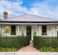 Roalies Farm House - Accommodation ACT