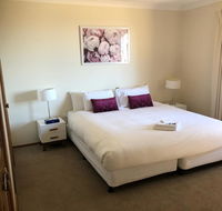 Robin Hill Views - Accommodation ACT