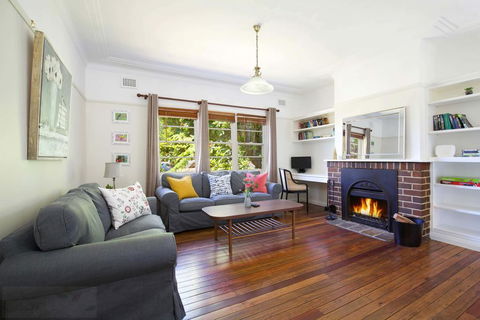 Rodova Cottage - Accommodation ACT 0