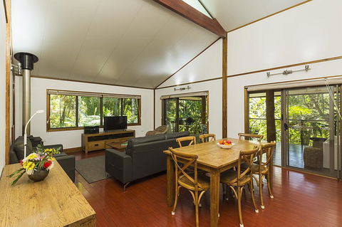 Rose Gums Wilderness Retreat - Accommodation ACT 2