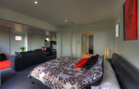 Rosebank Cottage Collection - Accommodation ACT 1