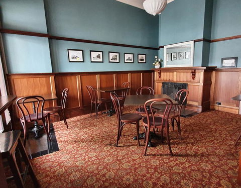 Royal Hotel - Accommodation ACT 1
