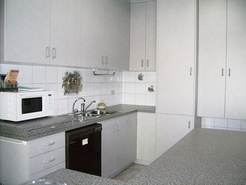 Salter Station. Blanchetown. South Australia - Accommodation ACT 2