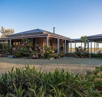 SanctuaryWaratah - Accommodation ACT