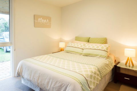 Sandy Point Hideaway - Accommodation ACT 3
