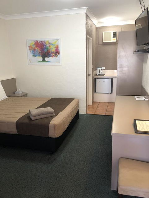 Sapphire City Motor Inn - Accommodation ACT 2