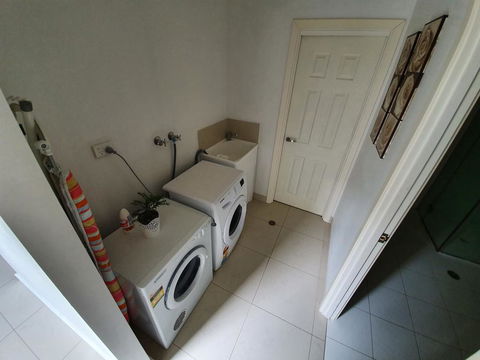 Seafront Unit 25 - Accommodation ACT 1