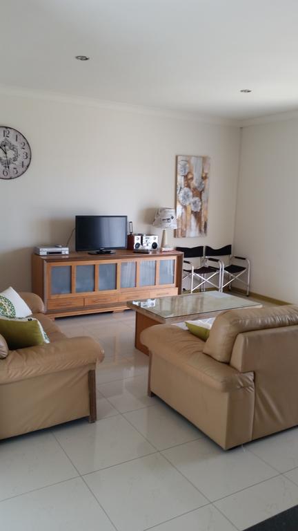 Seafront Unit 25 - Accommodation ACT 3