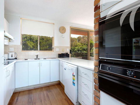 Seahorse - Oceanside 15 - Accommodation ACT 3