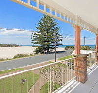 SEASCAPE - An Enticing Lakeside Escape - Accommodation ACT