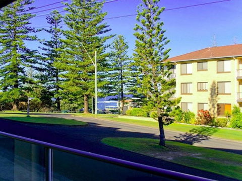 Seaspray 8 - Accommodation ACT 0