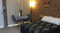 Settlement Motor Inn