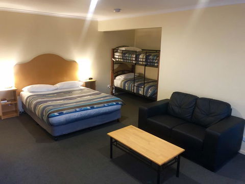 Sheffield Motor Inn - Accommodation ACT 2