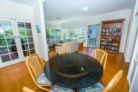 Shoal Bay Avenue, Unit 3/7 - Accommodation ACT 2