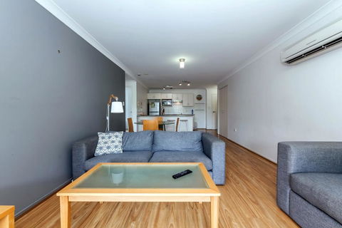 Shoal Bay Beach Club, 17/2 Shoal Bay Road - Accommodation ACT 2