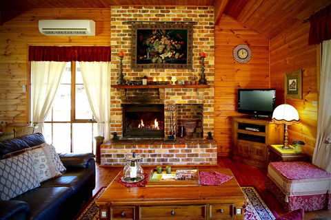 Silky Oak Cottage - Accommodation ACT 1