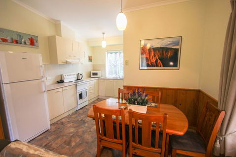 Silver Birches Holiday Unit 4 - Accommodation ACT 1