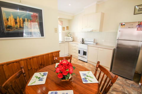 Silver Birches Holiday Unit 5 - Accommodation ACT 0