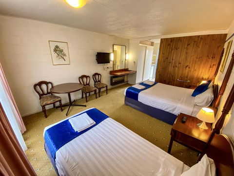 Snow Season Motor Inn - Accommodation ACT 2