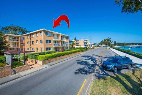 South Pacific, Unit 2/13-15 Shoal Bay Road - Accommodation ACT 2