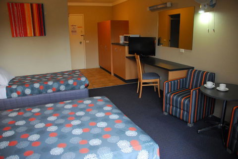 Southend Hotel - Accommodation ACT 1