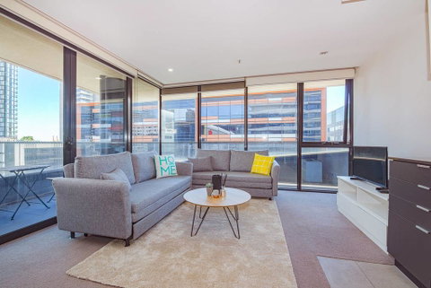 Spacious Docklands 2 Bedroom 2 Bathroom Apartment - Accommodation ACT 1