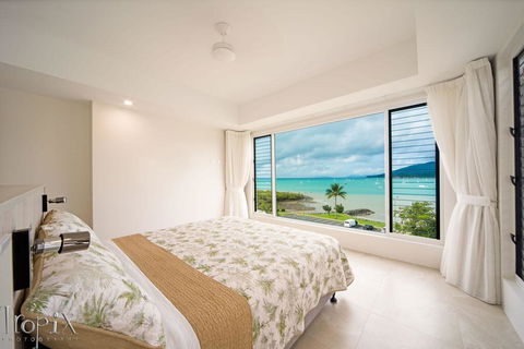 Splendeur Sur La Mer - Three Bedroom - Accommodation ACT 1